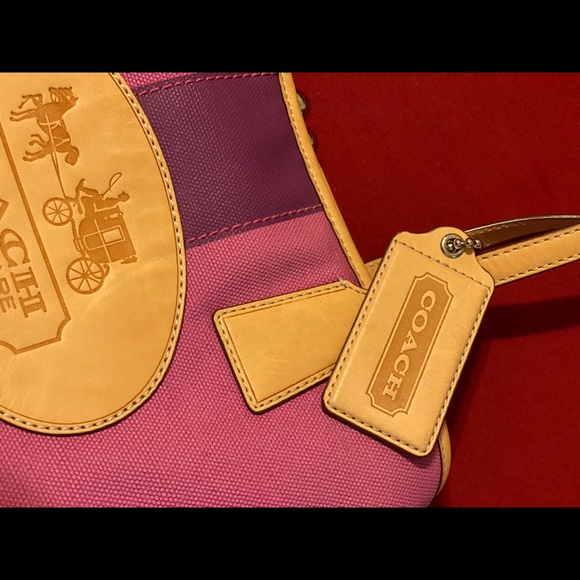 Authentic Coach purse. - Picture 2 of 5